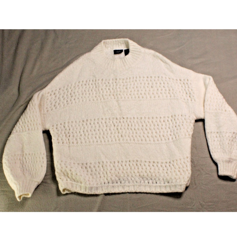 Daytrip Eyelash Knit Sweater Womens M White Chunky Cozy Oversized Soft Textured